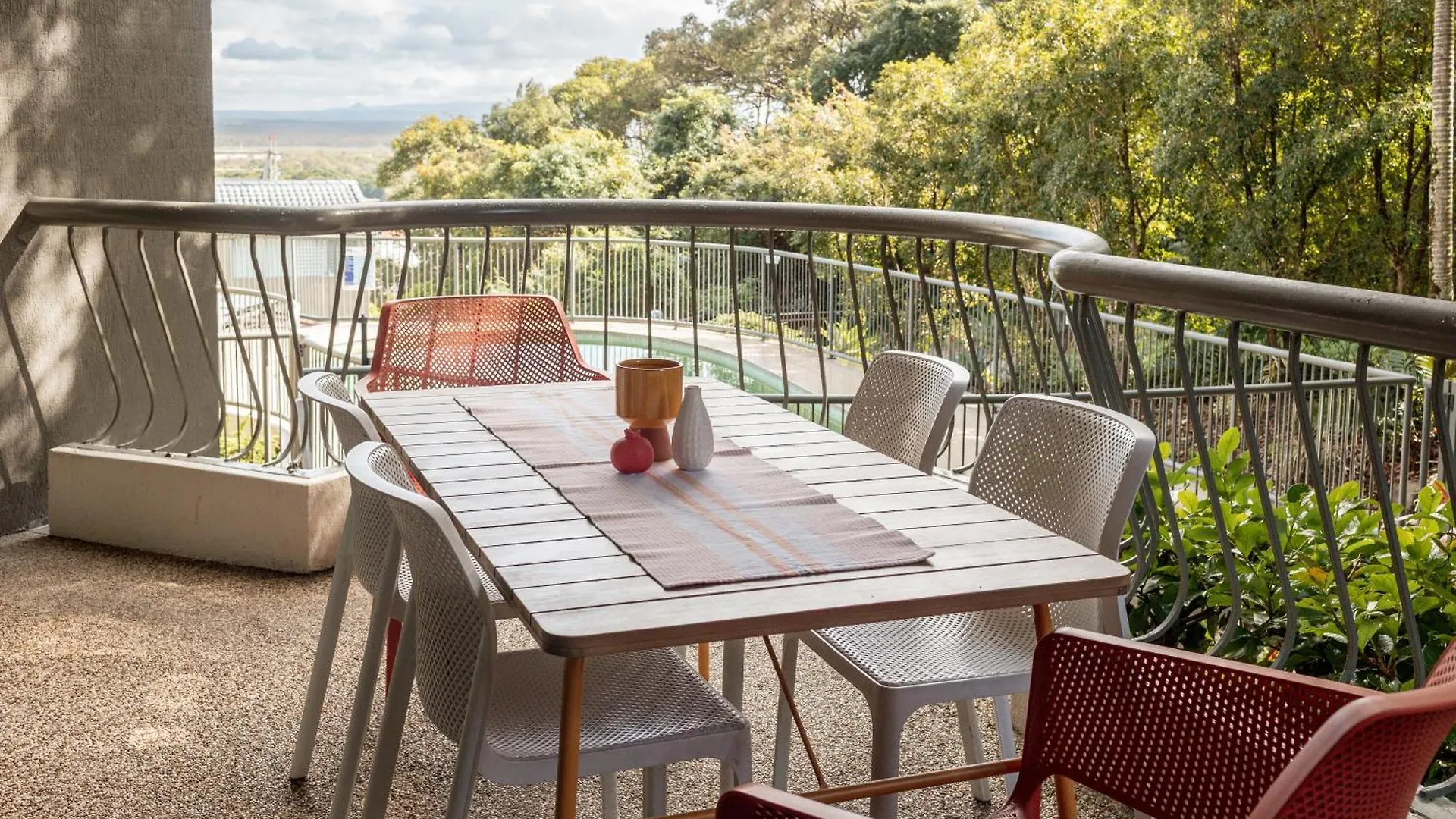Tranquil Noosa At Its Best Beach, Bush, Good Food. アパート